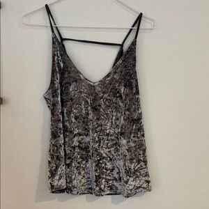 Perfect condition, American eagle top. Soft and flowy silver/gray going out top.